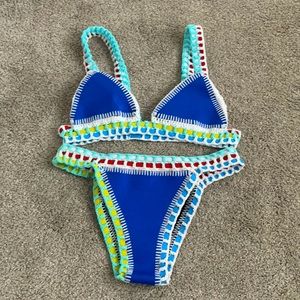 blue Kiini bikini look alike